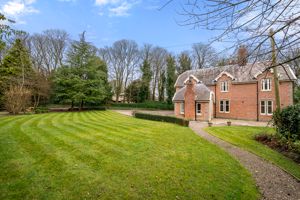 Photo 20- click for photo gallery